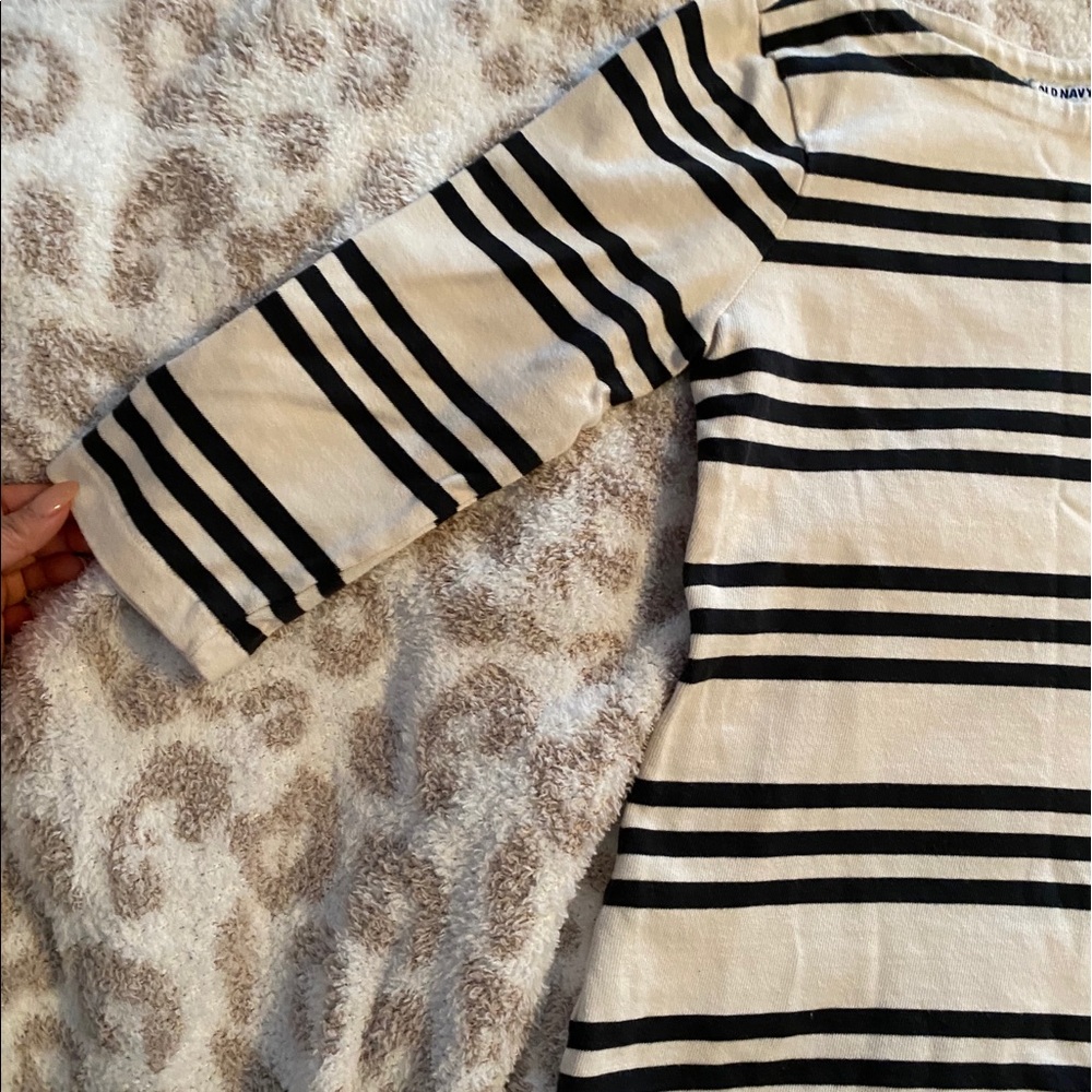 Old navy work top
